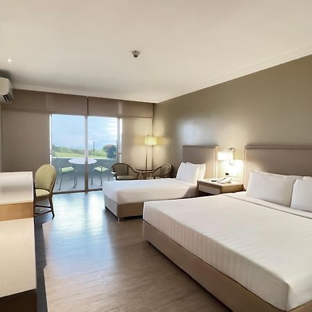 Taal Vista Hotel Tagaytay City Екстер'єр фото Deluxe Room