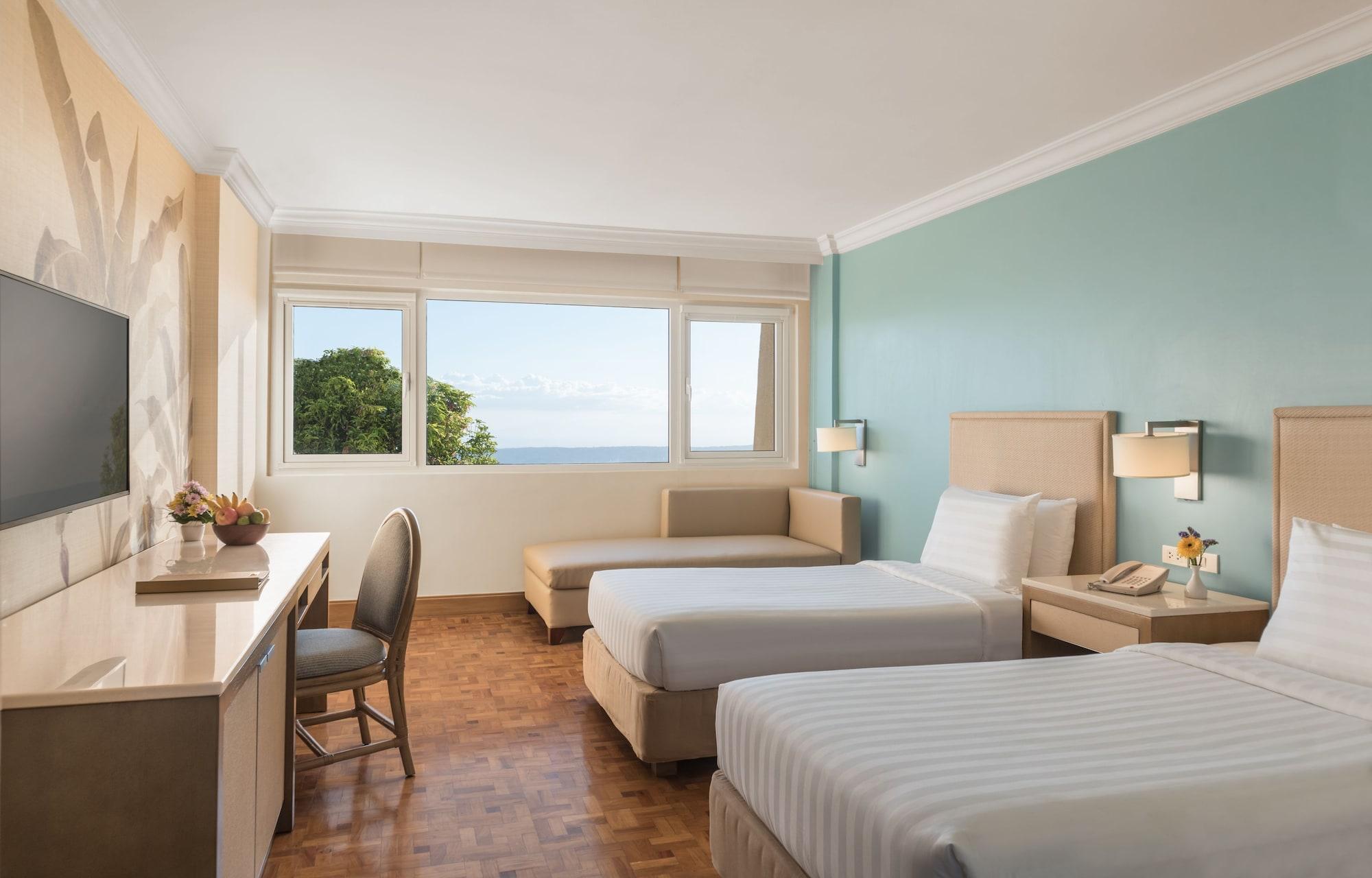 Taal Vista Hotel Tagaytay City Екстер'єр фото