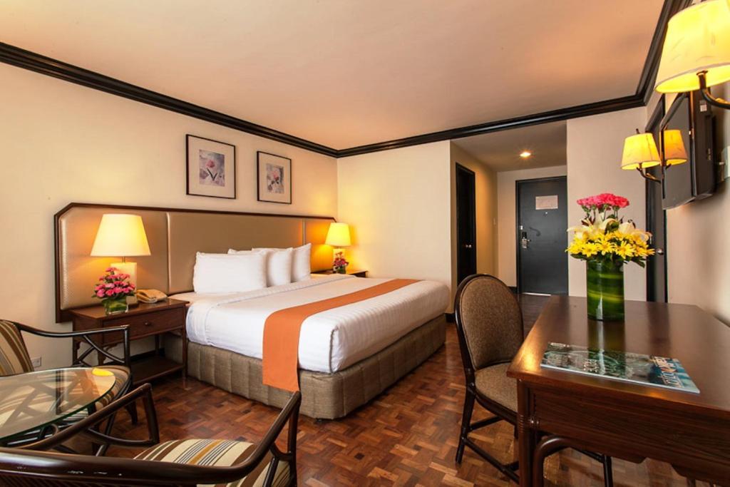 Taal Vista Hotel Tagaytay City Номер фото Deluxe Room